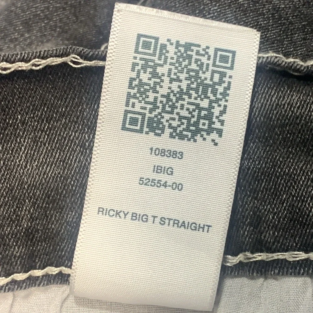 True Religion Ricky Big T Relaxed Straight Mens Size 42x33 Jeans